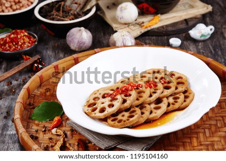 Chill lotus root slices