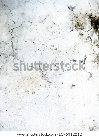 Wall cement broken/crack