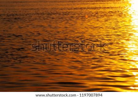 picture of surface waters during sunset, the texture of the waves, romantic background