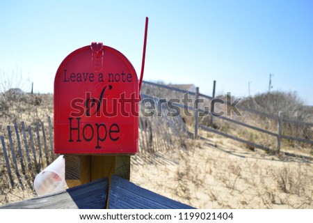 Mail box with message "Leave a note of hope"