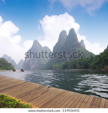 China Guilin Yangshuo rafting