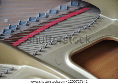 Piano's mechanical system