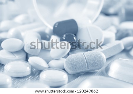 color pills and tablet, the medical means