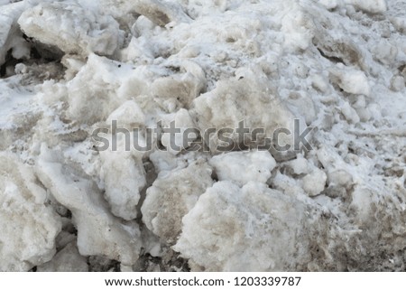 Image of dirty grey snow 