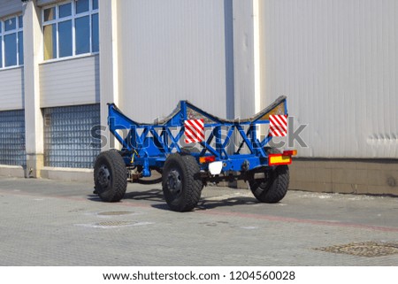  blue buggy car on road