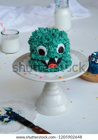 Homemade cakes for children's birthday, children's day, party and halloween's day / Monster Theme Cake / Smashing time for children to chip in their creativity in making and  decorating the cake 