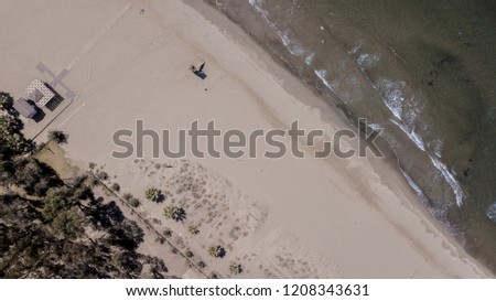 An aeral photo of the shoreside