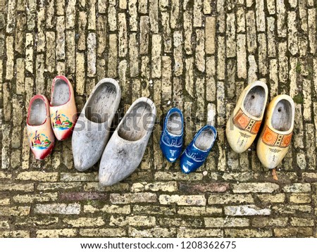 Family of Dutch wooden shoes