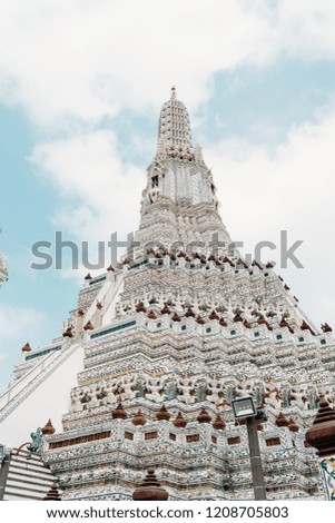Wat Arun is a Buddhist temple in Bangkok, Thailand. Inside Wat Arun Temple. The worship of the Thai people. Suitable for tourism.
