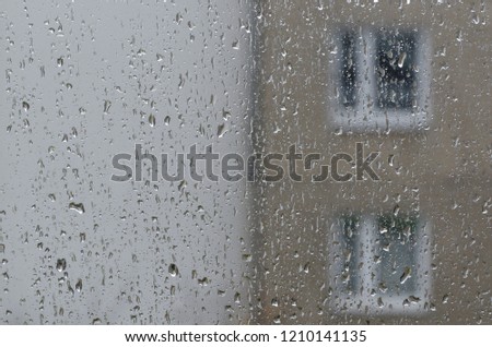 RAIN - Wet weather in the city
