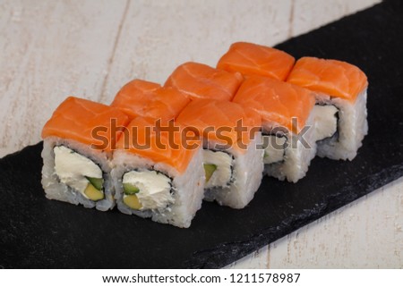 Japanese cold roll with salmon