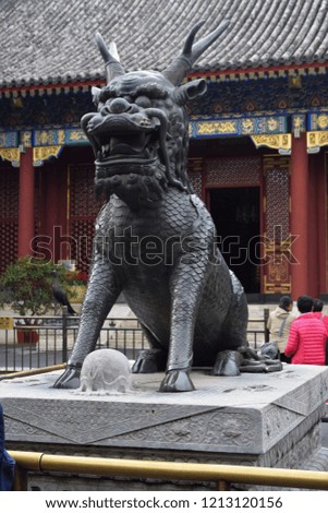 statue of dragon
