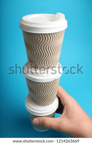 Paper disposable coffee cup, take away drink, beverage.