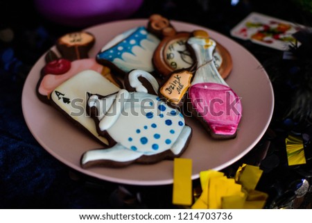 Alice in Wonderland cookies. Decorations for a mad tea party Alice in Wonderland