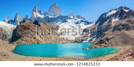 Fitz Roy and Laguna de Los Tres Panorama - Parque Nacional Los Glaciares