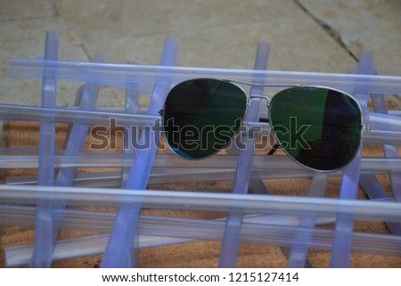 Cheap Aviator Sunglasses background 