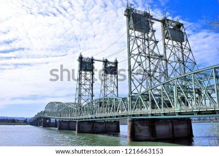 Portland, OR draw bridge
