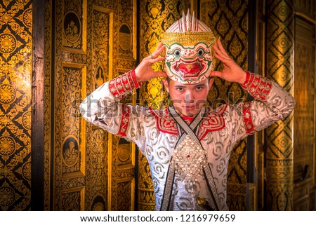 Khon is art culture Thailand Dancing in masked .This seance actor who play in Hanumas is waring mask before play story .Khon is thailand culture and traditional.
