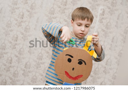 child doing haircut