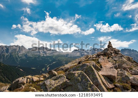 Mountain hiking - Cinque Laghi