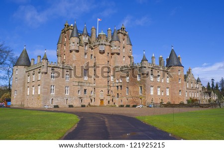 castle of Glamis in the highlands of Scotland