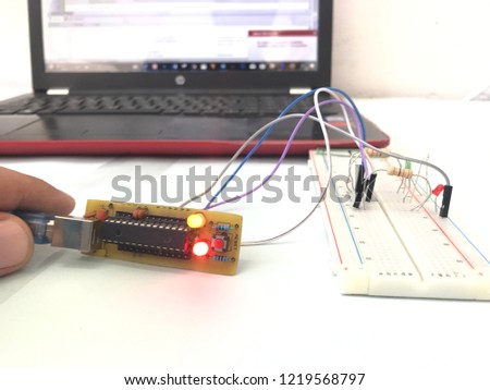 PIC Microcontroller Testing with breadboard and laptop
