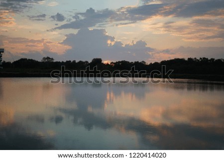 Sunset on the water With the evening sky