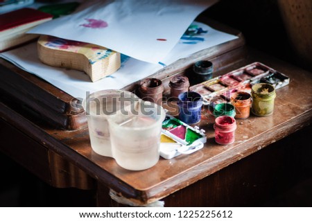 paints for the artist
