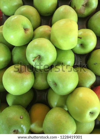 apple fruit for sale