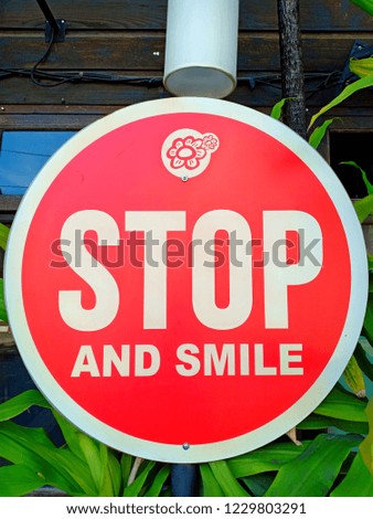 Stop and smile symbol show