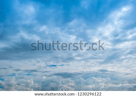 The sky and clouds are natural, beautiful and charming.
