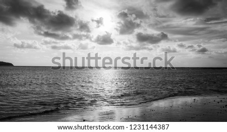 gray sky and sea with clouds wallpaper