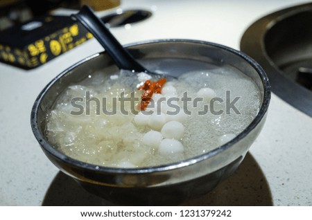 Sichuan unique famous food
Transparent ice noodle