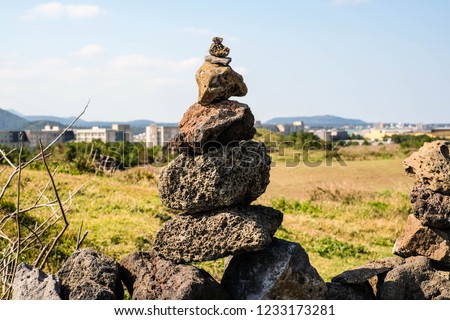 The rock stacking balance