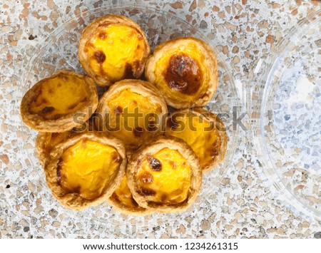 Egg custard tart