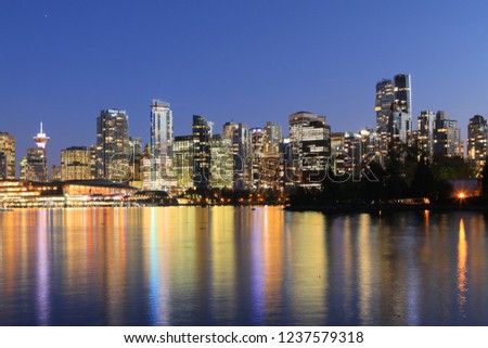 A Twilight view of the Vancouver skyline