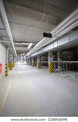 multi-station underground garage for vehicles