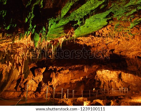 Vrelo Cave in the Gorski Kotar region, Croatia / Die Höhle Vrelo (Hohle oder Hoehle Vrelo) in Fuzine, Kroatien / Spilja Vrelo u Gorskom kotaru, Hrvatska