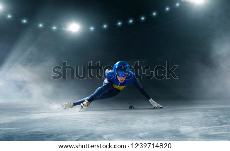 Short track speed skating