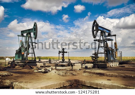 Oil pump jack