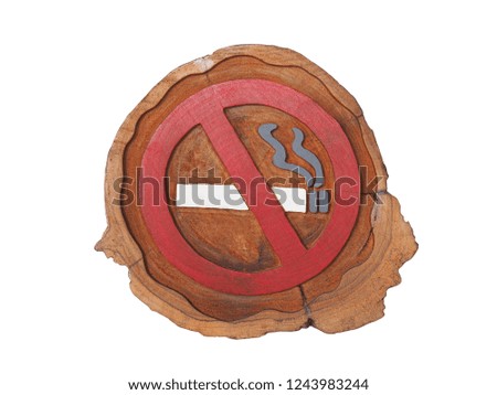 No smoking sign on wooden surface