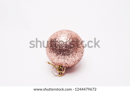 ball on Christmas tree