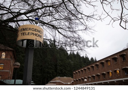 emergency telephone sign post