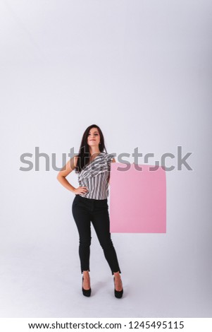Model on the pink background with white square