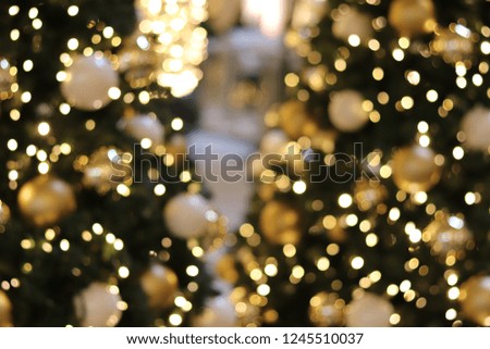 A blurred Christmas background