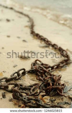 thick chain rope