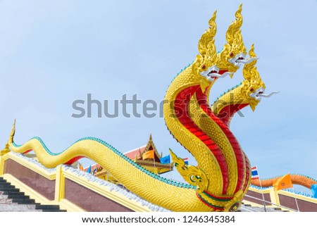 Serpent statue in Muang temple