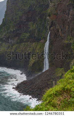 Bridal Veil Falls véu da noiva waterfalls in Madeira, Portugal