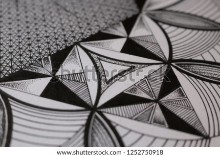 black and white triangle drawing background