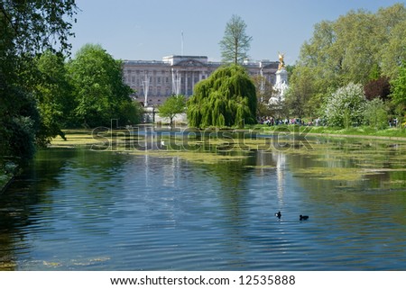 Buckingham Palace and the St James Park lake in Spring Royalty-Free Stock Photo #12535888